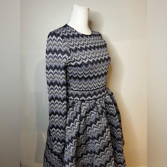 Royaume Geo Print Fit-and-Flare Dress - Picture 5 of 10